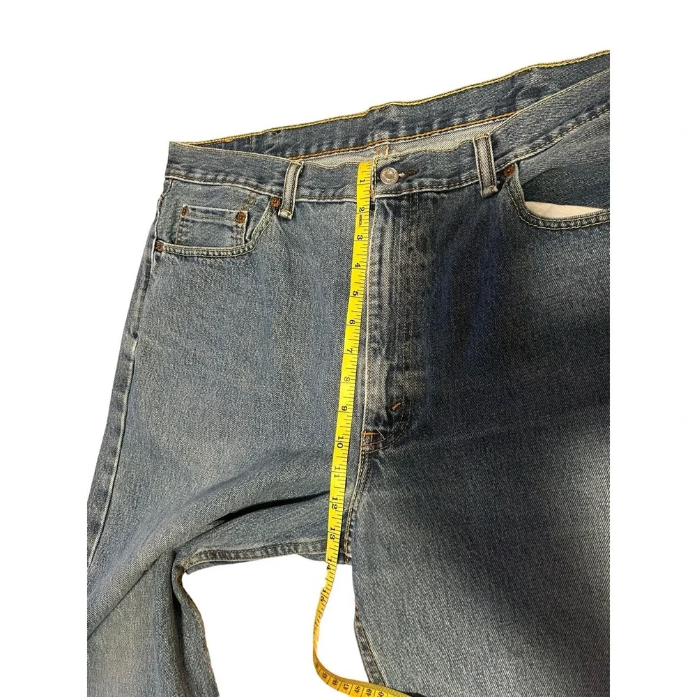 Levis Jeans Mens Size 40x30 Blue Denim Medium Wash 550 Relaxed Fit 100%‎ Cotton